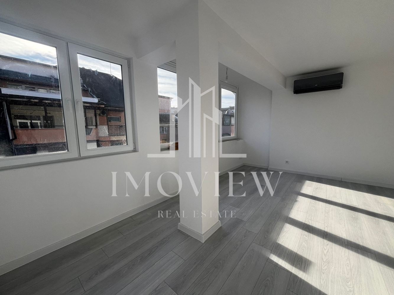 Продава 4-СТАЕН, гр. Варна, Колхозен пазар, снимка 3 - Апартаменти - 53825954