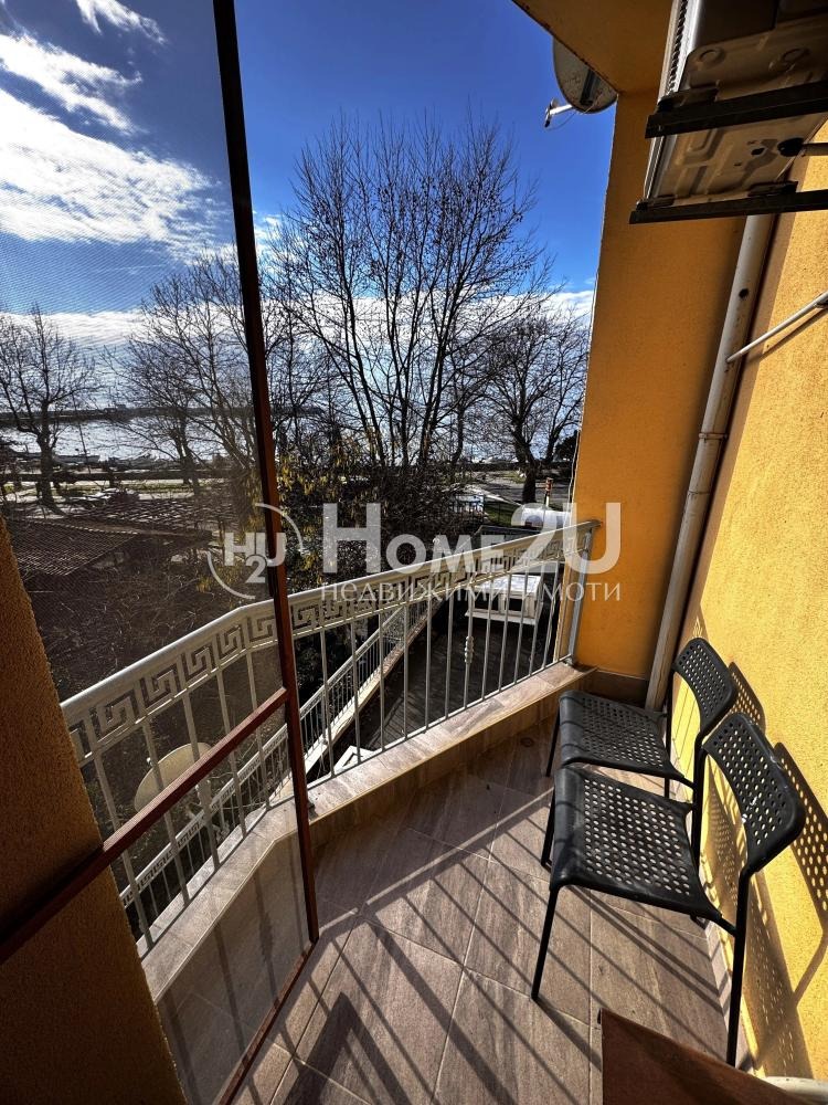 Продава 2-СТАЕН, гр. Поморие, област Бургас, снимка 2 - Апартаменти - 53762047