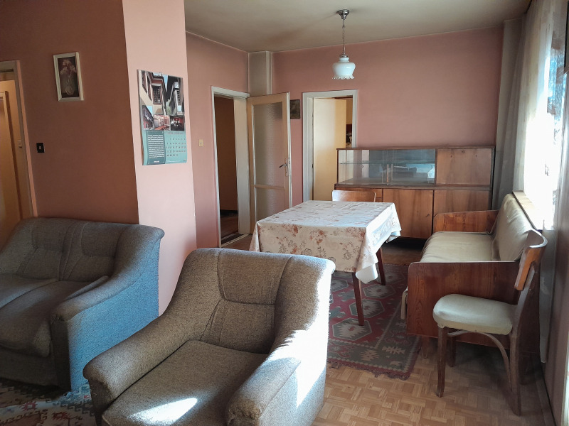 Продава  3-стаен град Пловдив , Център , 93 кв.м | 75420967 - изображение [2]