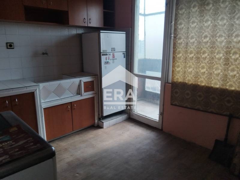 Продава  3-стаен град Хасково , Орфей , 75 кв.м | 39992574 - изображение [4]