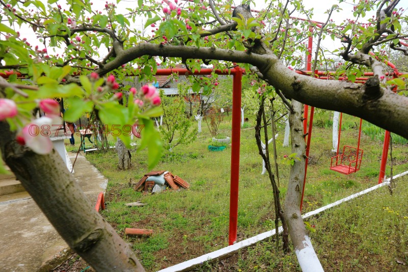 Продава ВИЛА, гр. Русе, в.з. Касева Чешма, снимка 14 - Вили - 52781495