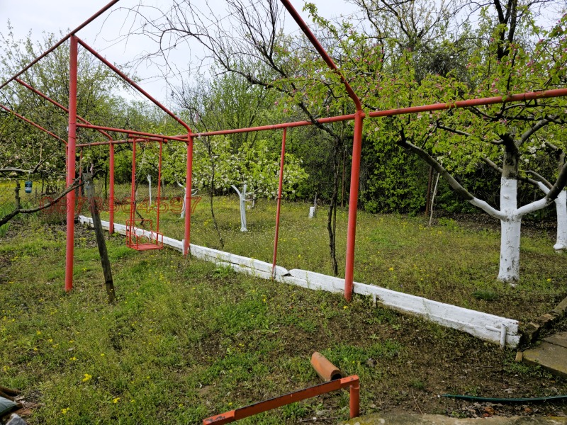 Продава ВИЛА, гр. Русе, в.з. Касева Чешма, снимка 12 - Вили - 52781495