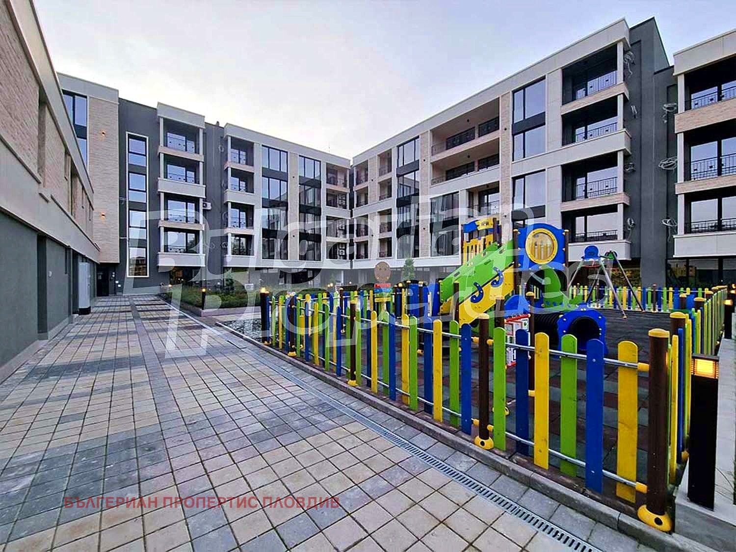 Продава 3-СТАЕН, гр. Пловдив, Западен, снимка 2 - Апартаменти - 47065572