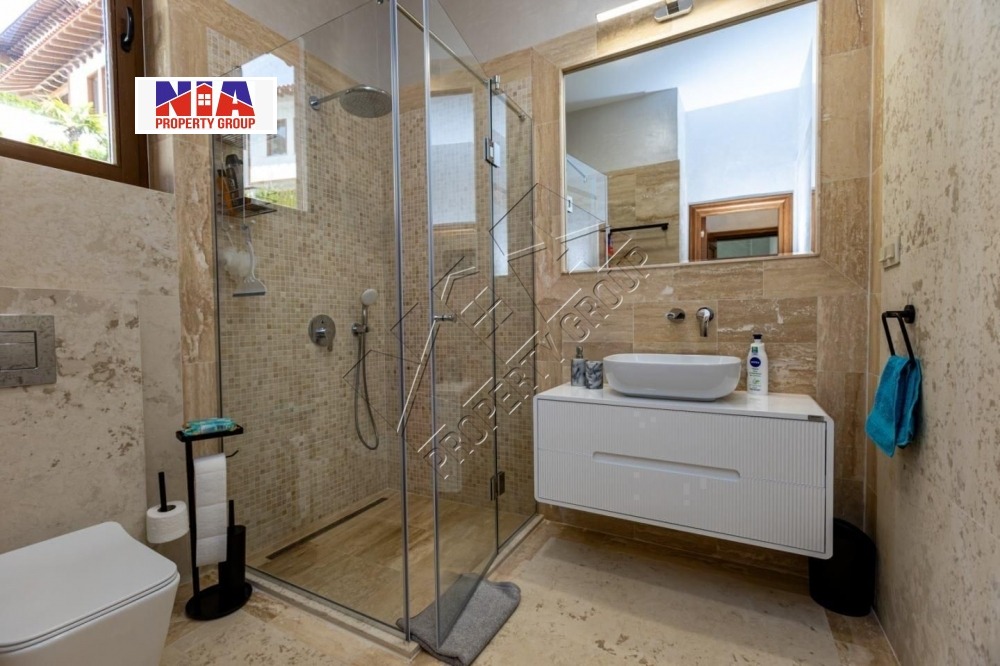 Продава КЪЩА, гр. Свети Влас, област Бургас, снимка 15 - Къщи - 54233937