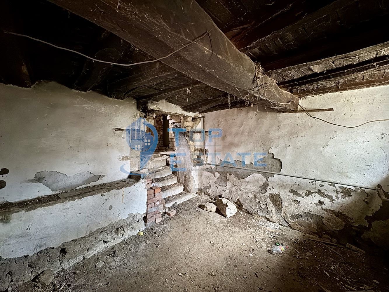 Продава КЪЩА, с. Куцина, област Велико Търново, снимка 17 - Къщи - 55999262