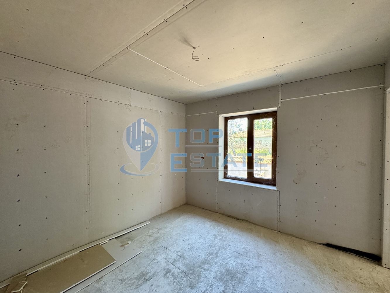 Продава КЪЩА, с. Куцина, област Велико Търново, снимка 8 - Къщи - 55999262