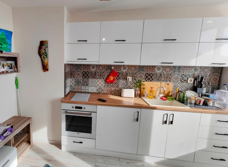 На продаж  2 спальні Шумен , Басейна , 98 кв.м | 21548188 - зображення [2]