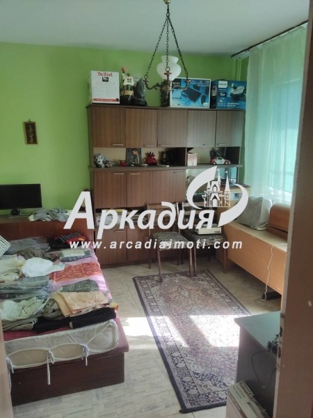 Продава  3-стаен град Пловдив , Тракия , 85 кв.м | 44581742 - изображение [2]