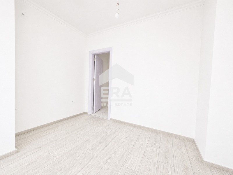 Продава 3-СТАЕН, гр. Варна, Възраждане 3, снимка 9 - Апартаменти - 56192151