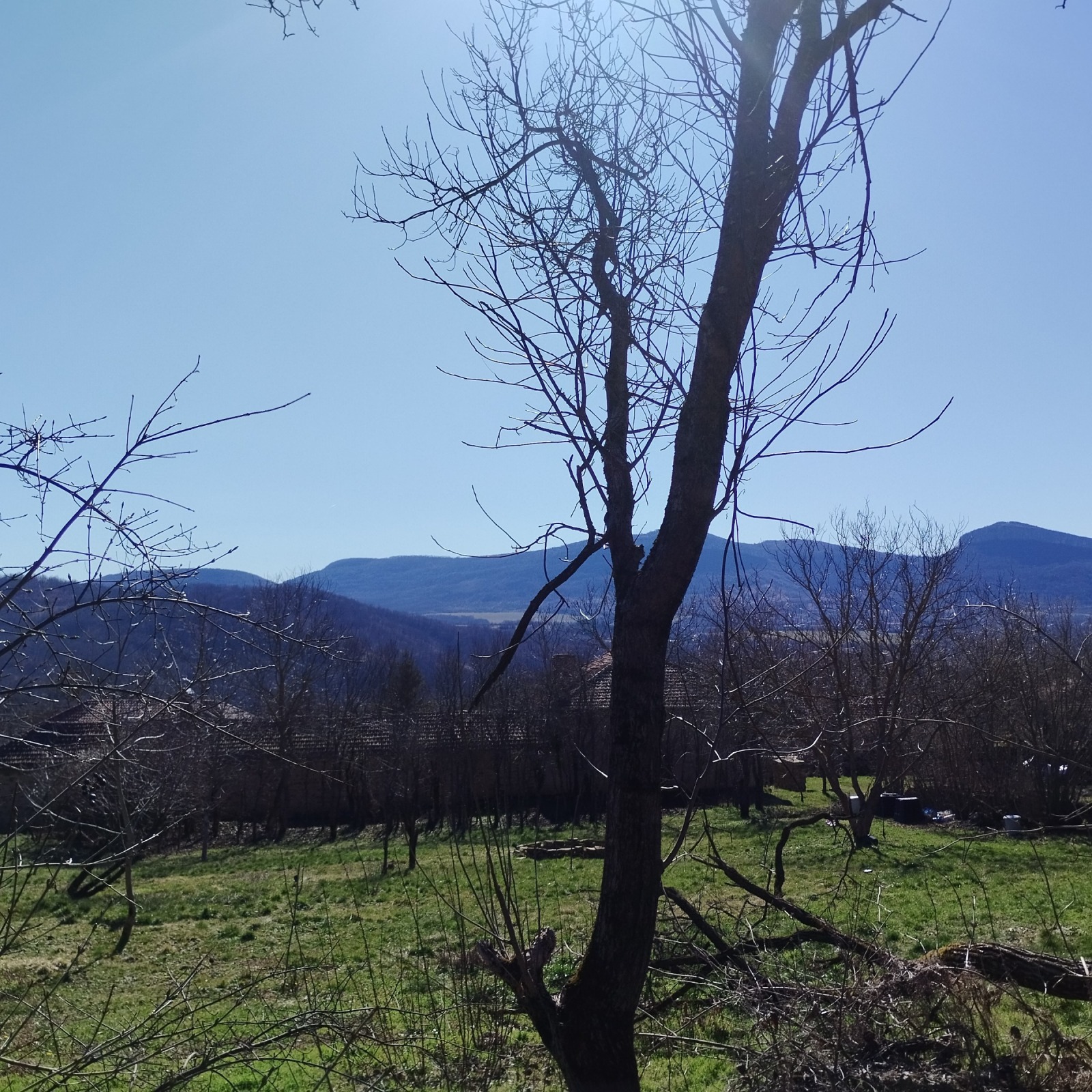 Продава ПАРЦЕЛ, с. Славейково, област Габрово