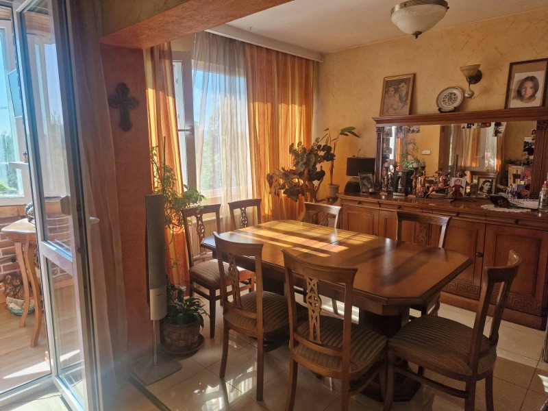Продава 3-СТАЕН в град София, Хладилника - 137 кв.м / 480 000 € » 938 798.40 лв., КАНТОРА БОРИСОВА