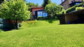 Hus m-t Detski grad, Sofia