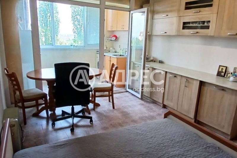 Продава 2-СТАЕН, град София, Редута • 140000 € / 273816.20 лв. • 60776084 1