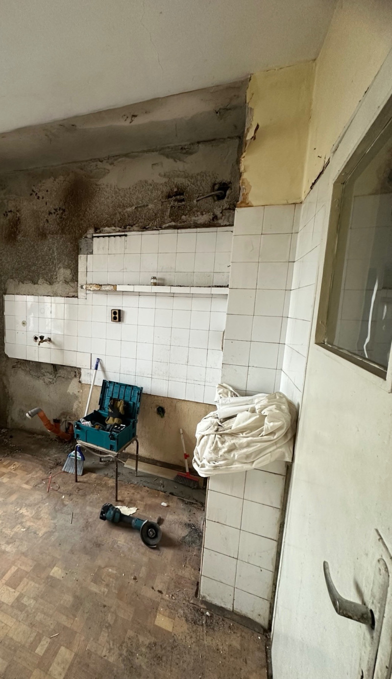Eladó  2 hálószobás Plovdiv , Hristo Smirnenski , 80 négyzetméter | 67466643 - kép [2]