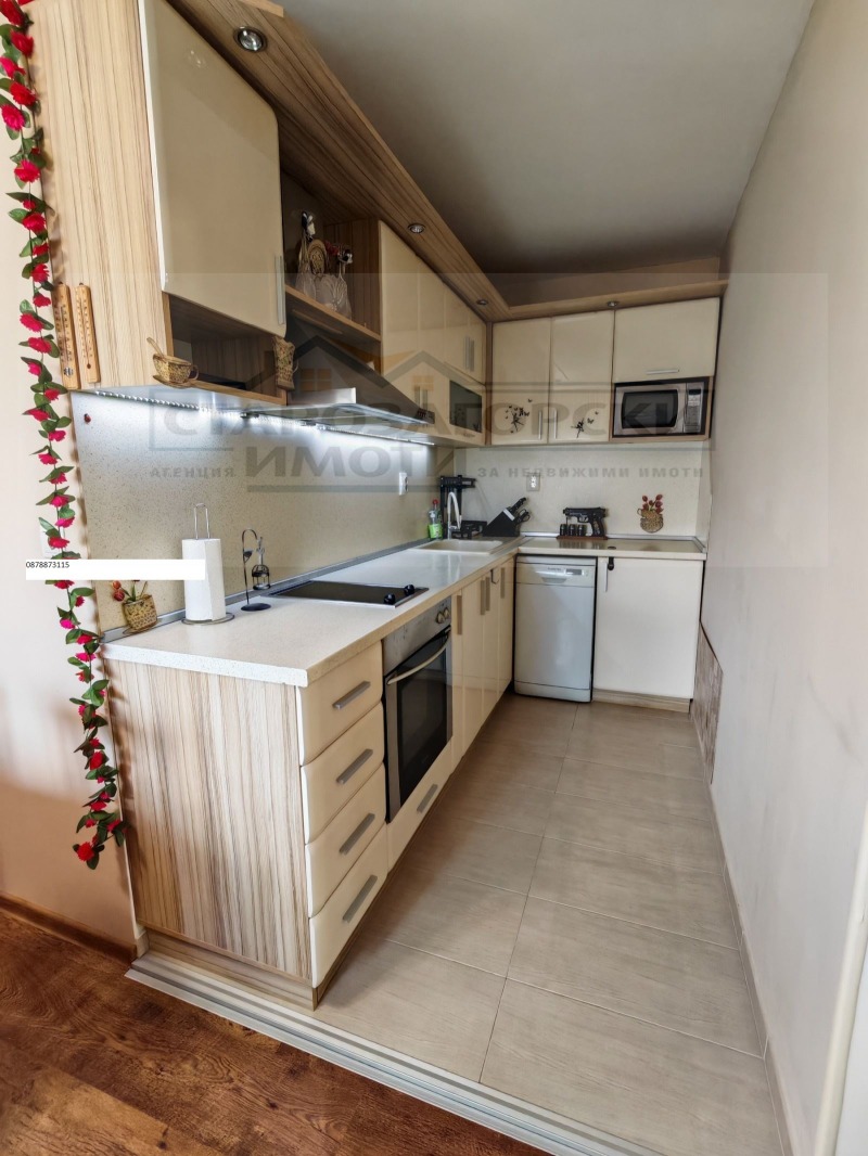 Продава 4-СТАЕН, гр. Стара Загора, Център, снимка 2 - Апартаменти - 52440234