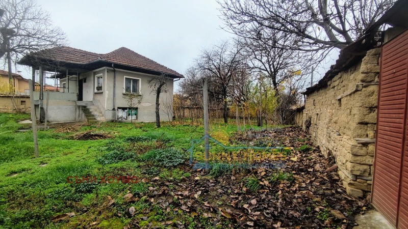 Продава КЪЩА, с. Ресен, област Велико Търново, снимка 14 - Къщи - 52649477