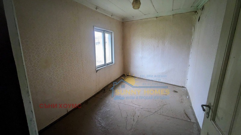 Продава КЪЩА, с. Ресен, област Велико Търново, снимка 7 - Къщи - 52649477