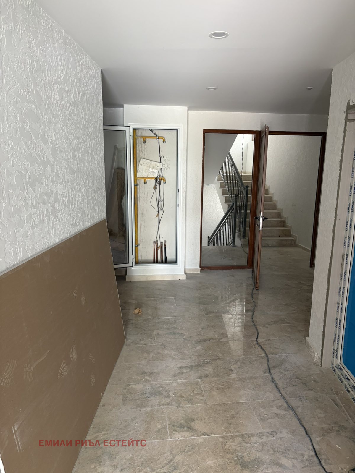 Продава 3-СТАЕН, гр. София, Малинова долина, снимка 2 - Апартаменти - 55145596