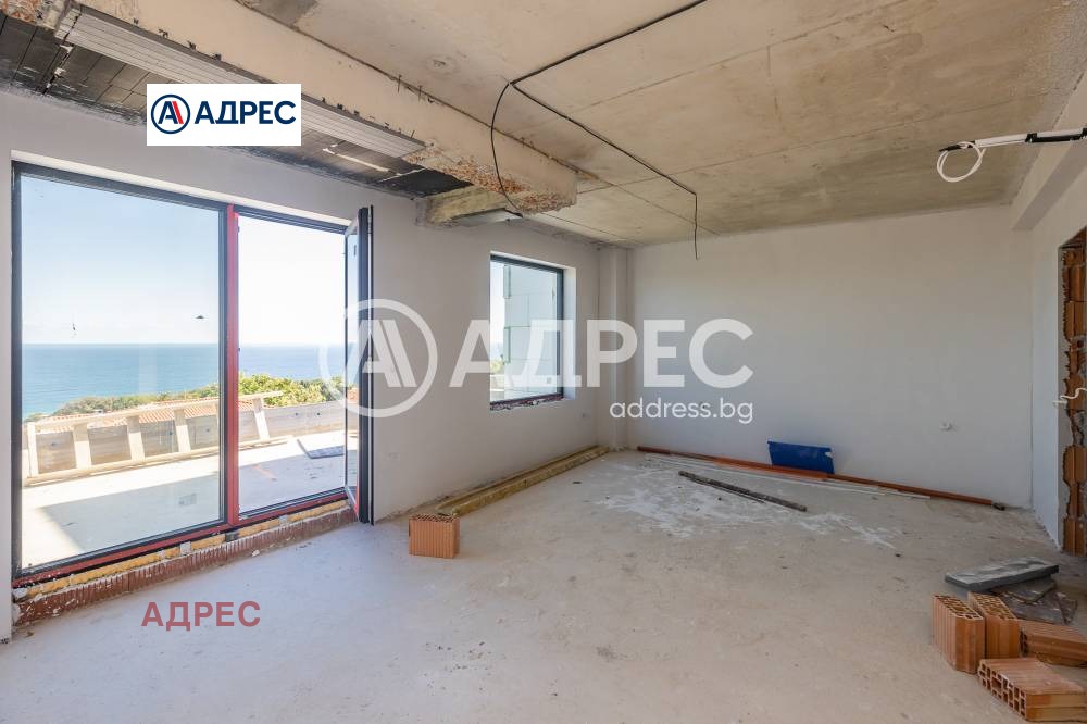 Продава КЪЩА, гр. Варна, м-т Манастирски рид, снимка 8 - Къщи - 51676672