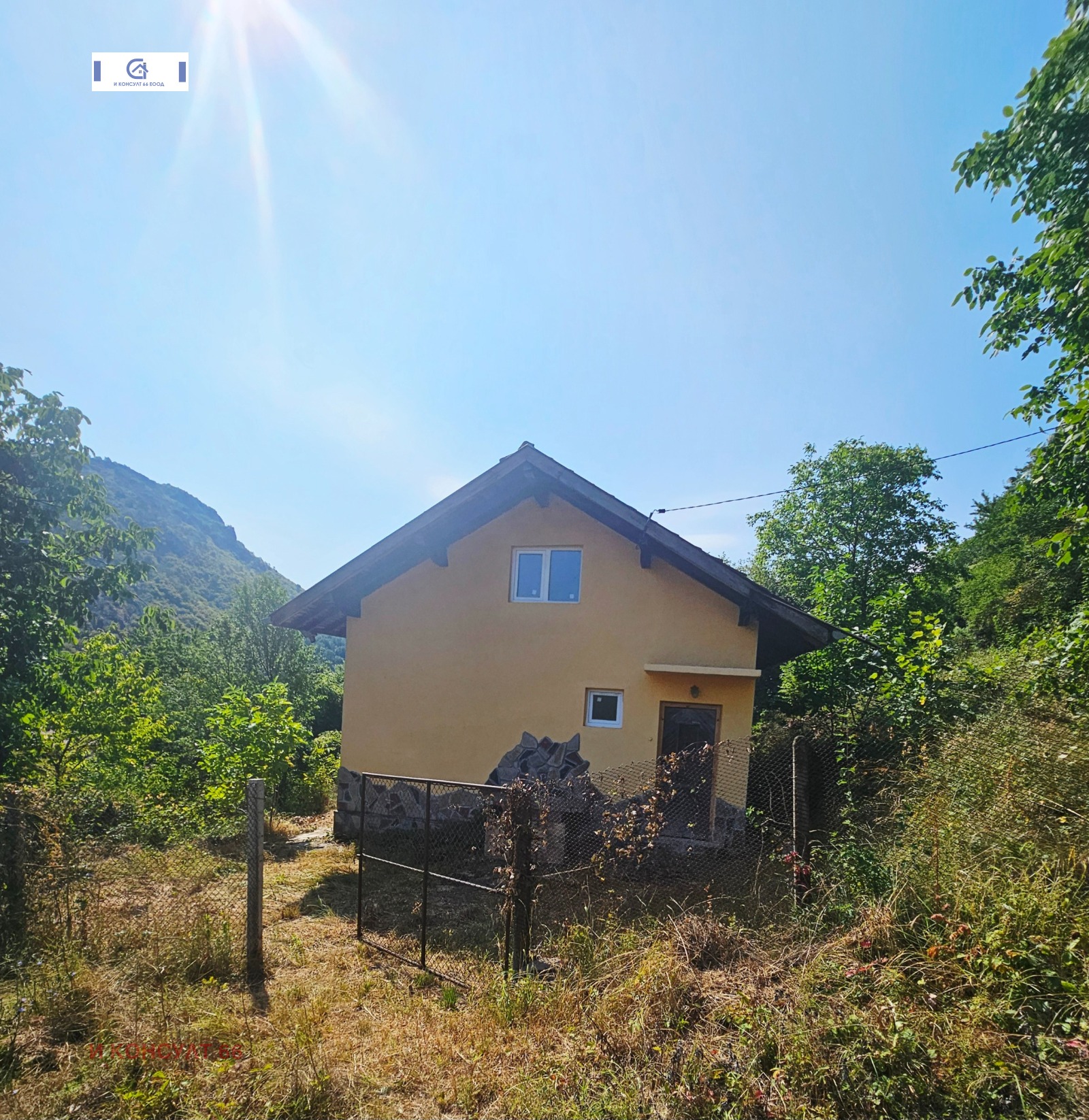 Продава КЪЩА, с. Лесидрен, област Ловеч, снимка 13 - Къщи - 55922369