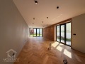 Продава КЪЩА, град Бургас, Сарафово • 595000 € / 1163718.85 лв. • 61153100 3