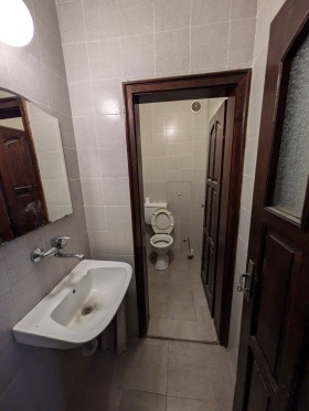 2 bedroom Tsentar, Burgas 6