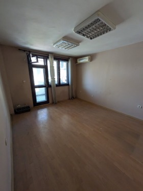 2 camere da letto Tsentar, Burgas 9