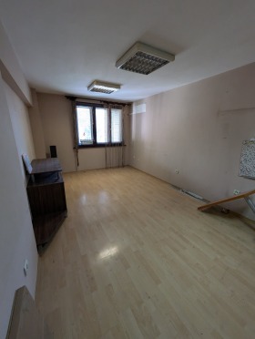 2 bedroom Tsentar, Burgas 2