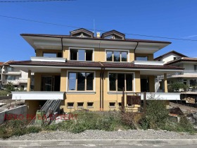 Продажба на имоти в Ветрен, град Бургас — страница 2 - изображение 1 