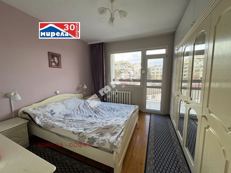 Продава 4-СТАЕН, гр. София, Люлин 4, снимка 4 - Апартаменти - 52468578