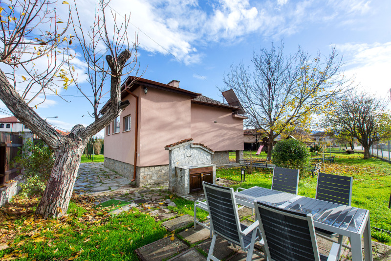 Продава КЪЩА, с. Оризари, област Пловдив, снимка 3 - Къщи - 52750301