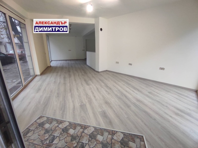In vendita  Negozio Ruse , Tsentar , 47 mq | 32791307 - Immagine [5]