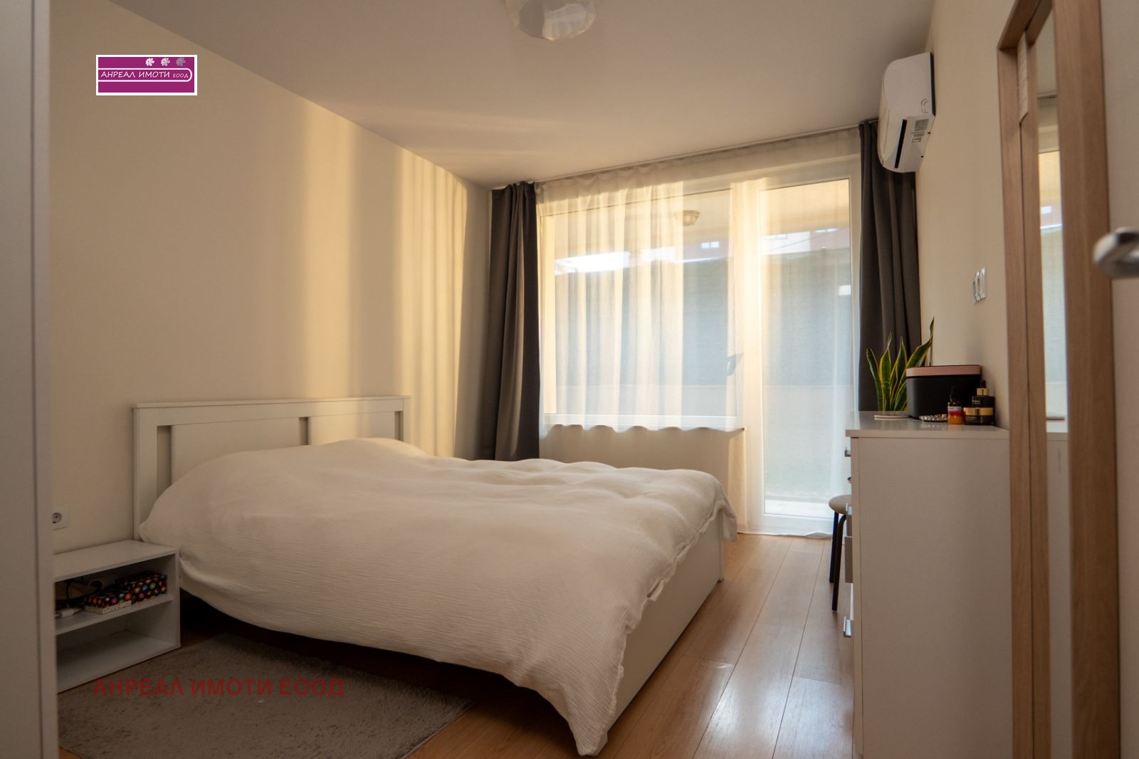 Продава 3-СТАЕН, гр. София, Кръстова вада, снимка 2 - Апартаменти - 53705447