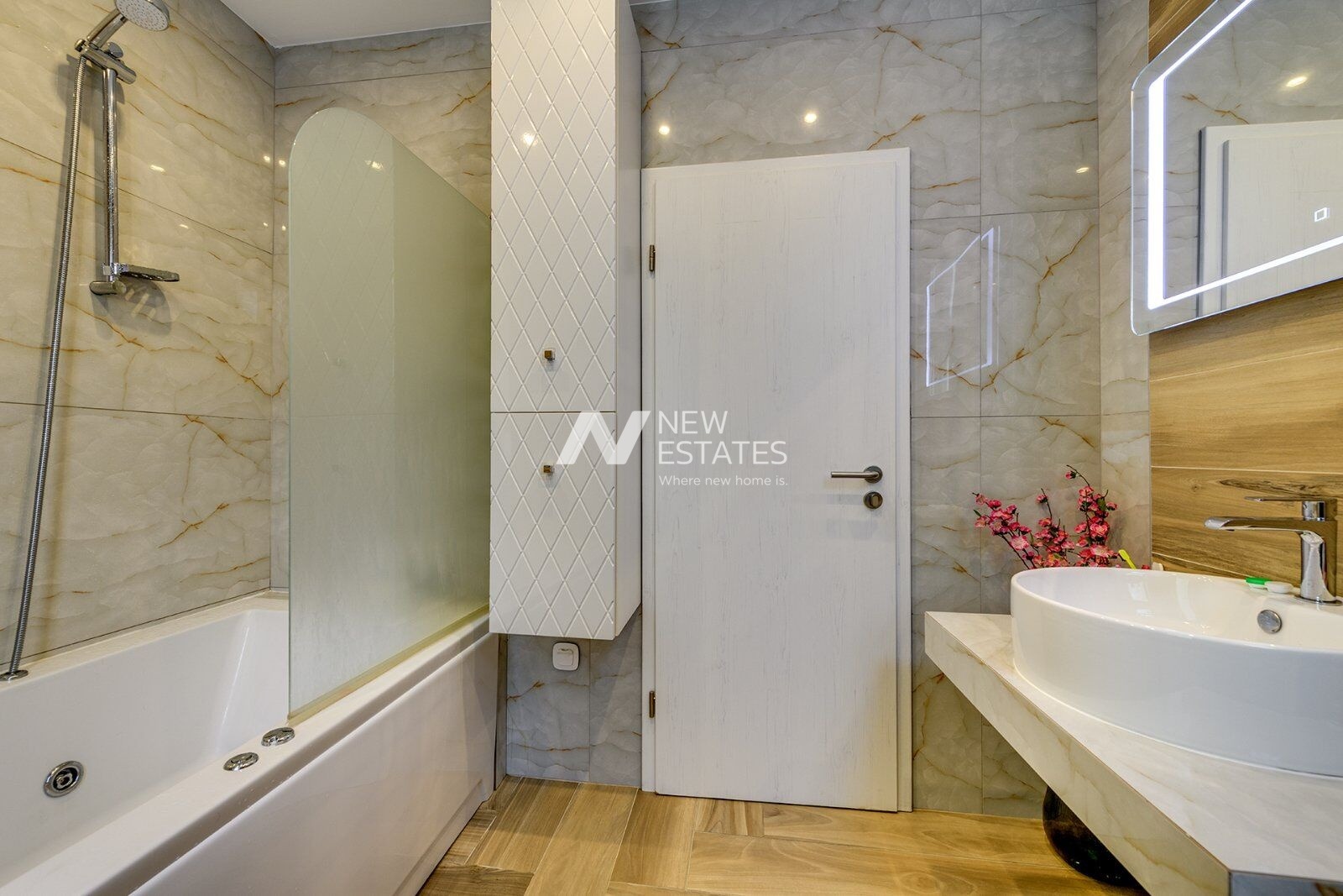 Продава 4-СТАЕН, гр. София, Докторски паметник, снимка 8 - Апартаменти - 56084088