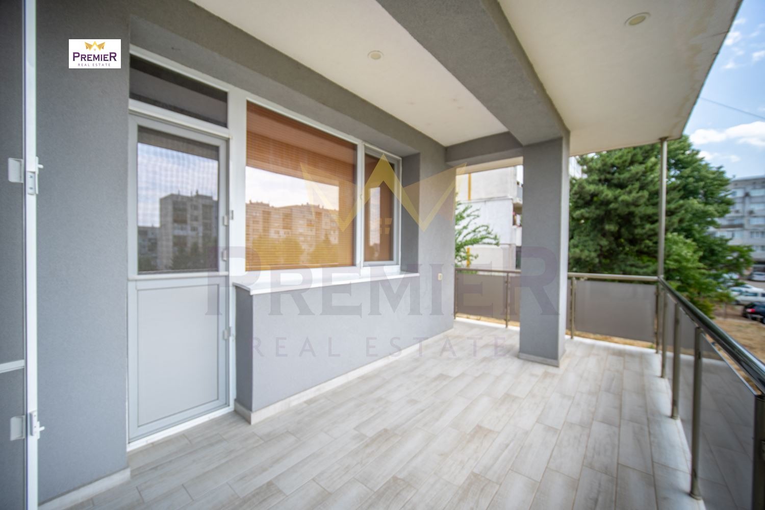 Продава ЕТАЖ ОТ КЪЩА, гр. Добрич, Балик