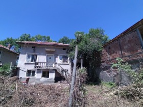 Къща с. Градница, област Габрово