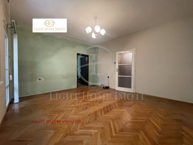 À venda  2 quartos Plovdiv , Kiutchuk Parij , 91 m² | 87213498 - imagem [3]