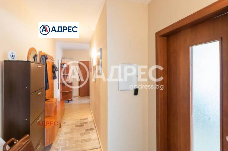 Продава МНОГОСТАЕН, гр. Варна, Център, снимка 13 - Aпартаменти - 48800745