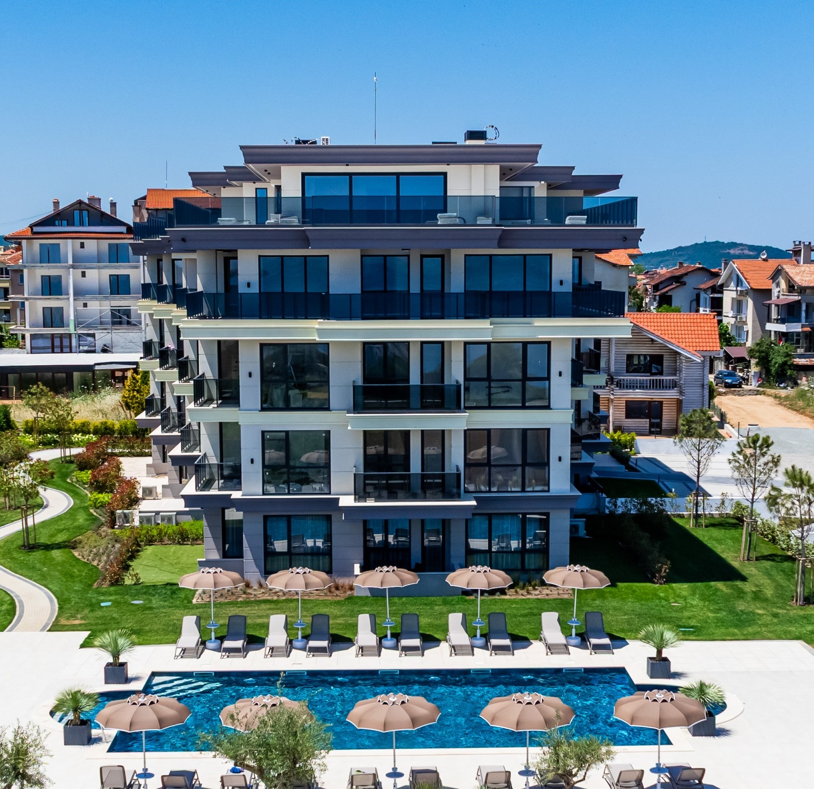 Продава 3-СТАЕН, гр. Черноморец, област Бургас, снимка 2 - Апартаменти - 55399428