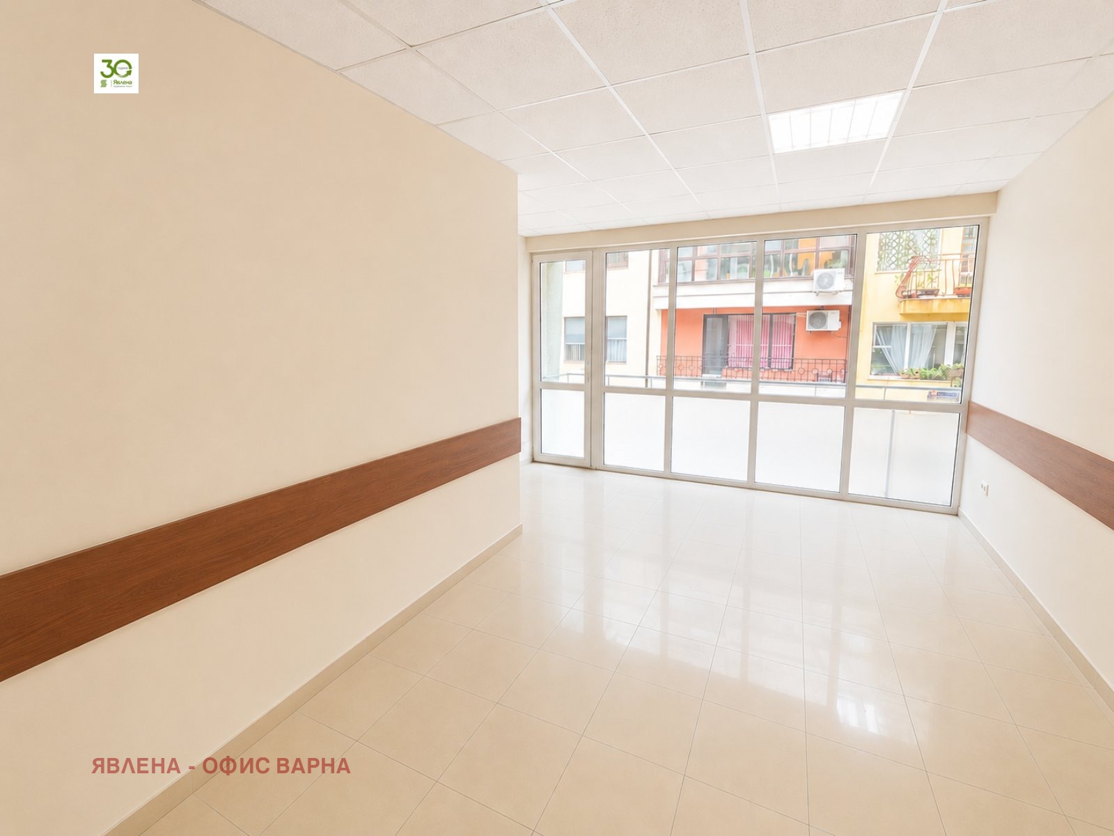 Продава 4-СТАЕН, гр. Варна, Зимно кино Тракия, снимка 2 - Апартаменти - 54736173