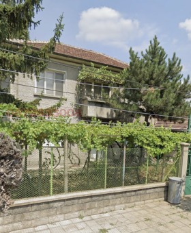 Продава Етаж от къща, гр. Горна Оряховица