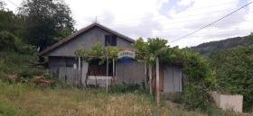 Продажба на вили в град Варна - изображение 1 