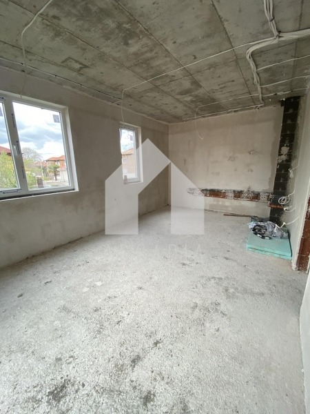 Продава 2-СТАЕН, гр. Пловдив, Коматево