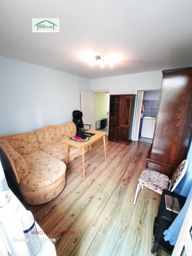 Продава  Етаж от къща град Шумен , Математическа гимназия , 92 кв.м | 81528139 - изображение [3]