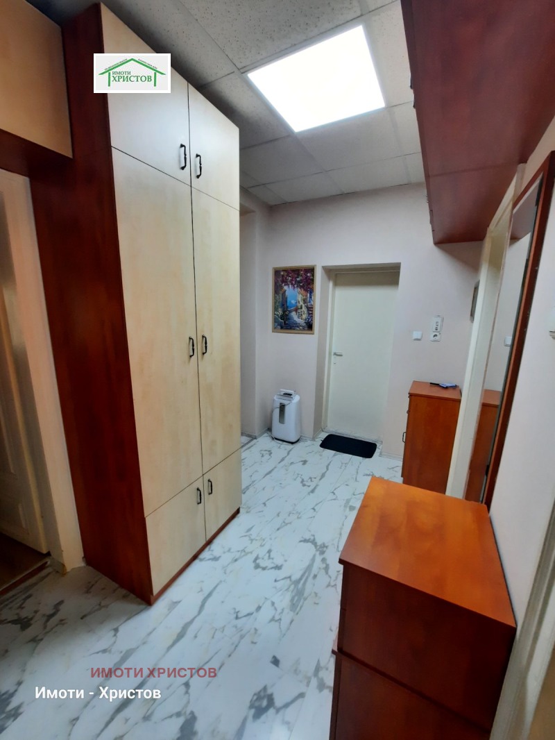 Продава  Етаж от къща град Шумен , Математическа гимназия , 92 кв.м | 81528139 - изображение [10]