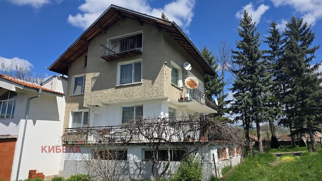 Продава КЪЩА, с. Стефаново, област Перник