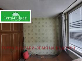 Продава 1-стаен град Перник Център - [1] 