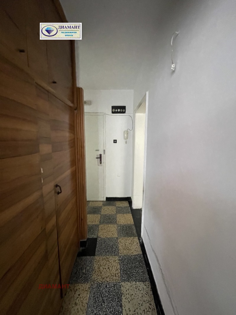 Eladó  1 hálószoba Ruse , Zdravec Iztok , 61 négyzetméter | 90357691 - kép [11]