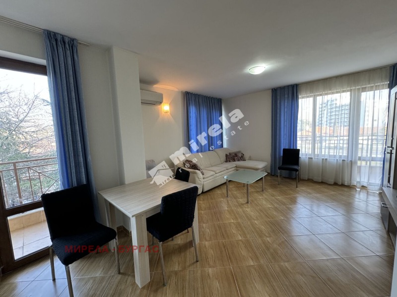 À venda  1 quarto região Burgas , k.k. Slantchev briag , 87 m² | 88957124 - imagem [3]