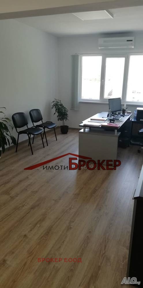 Продава 2-СТАЕН, гр. Сливен, Център, снимка 2 - Апартаменти - 52690418